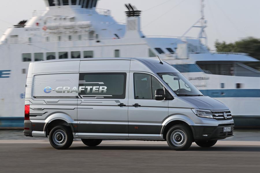  Volkswagen e-Crafter High Roof Van 2018 года  (WW) (фото 17 из 40)